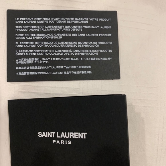 Saint Laurent Lou Medium Quilted Leather Bag - Picture 7 of 7